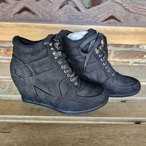 Black Lace-Up Wedge Sneakers 7.5 NWOB
